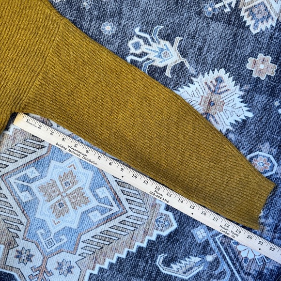 Abercrombie & Fitch Women’s Chunky Knit Mockneck Golden Yellow Sweater Size M - Picture 12 of 12